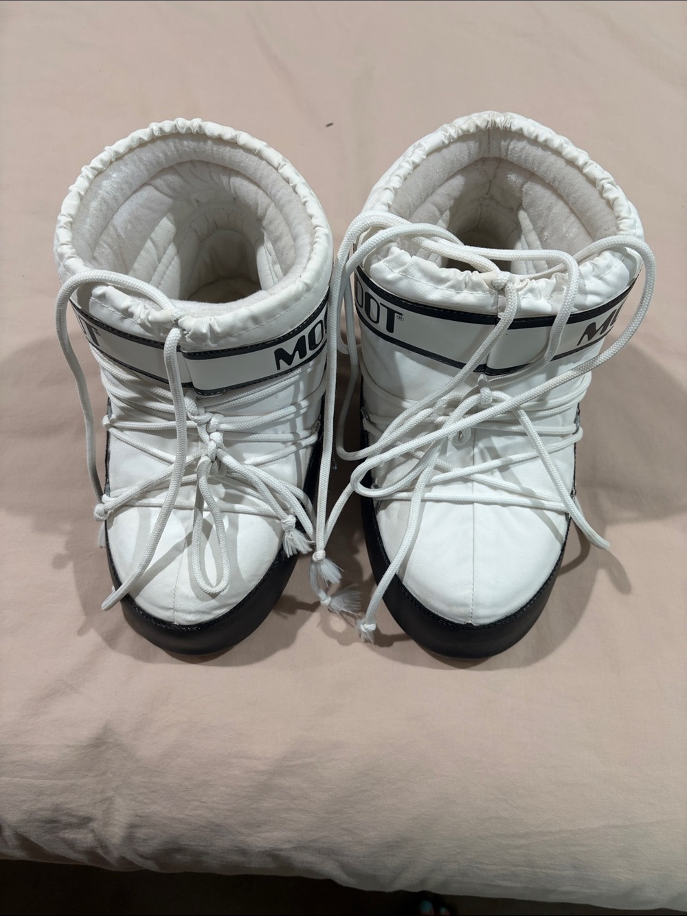 Moon Boots